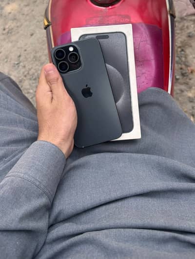 Apple iPhone 15 Pro Max