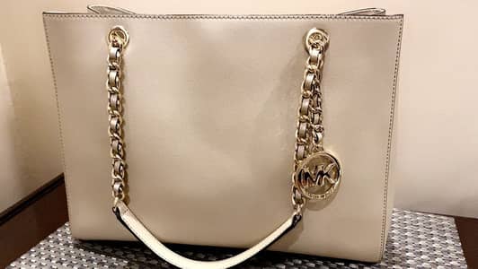 Mikael Kors handbag