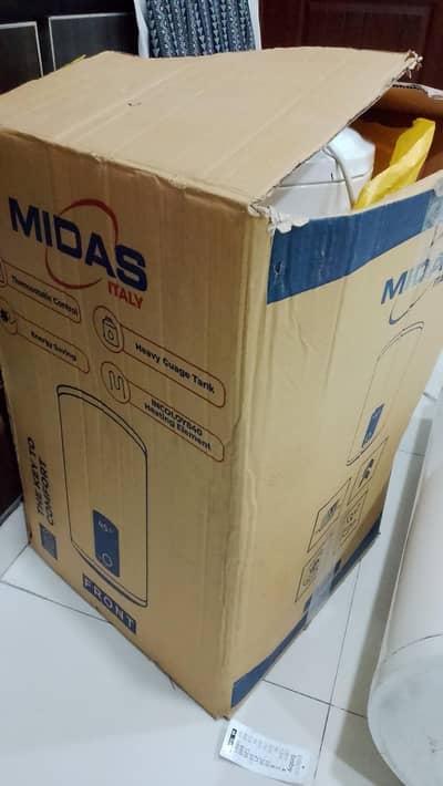 Midea Italy Fast Electric Geyser 10/10 Condition Only 1 Month Used