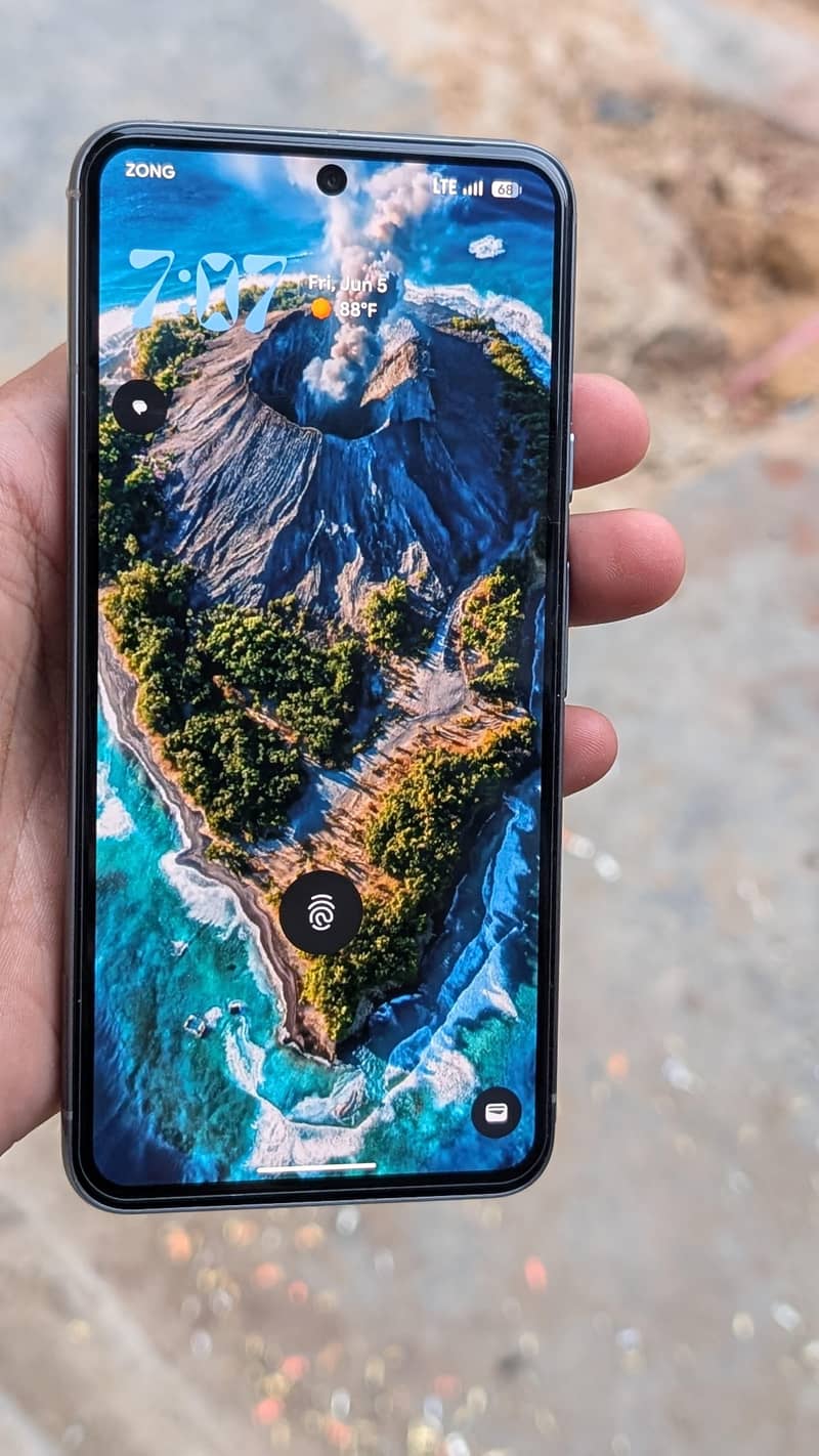 Google Pixel 8 1