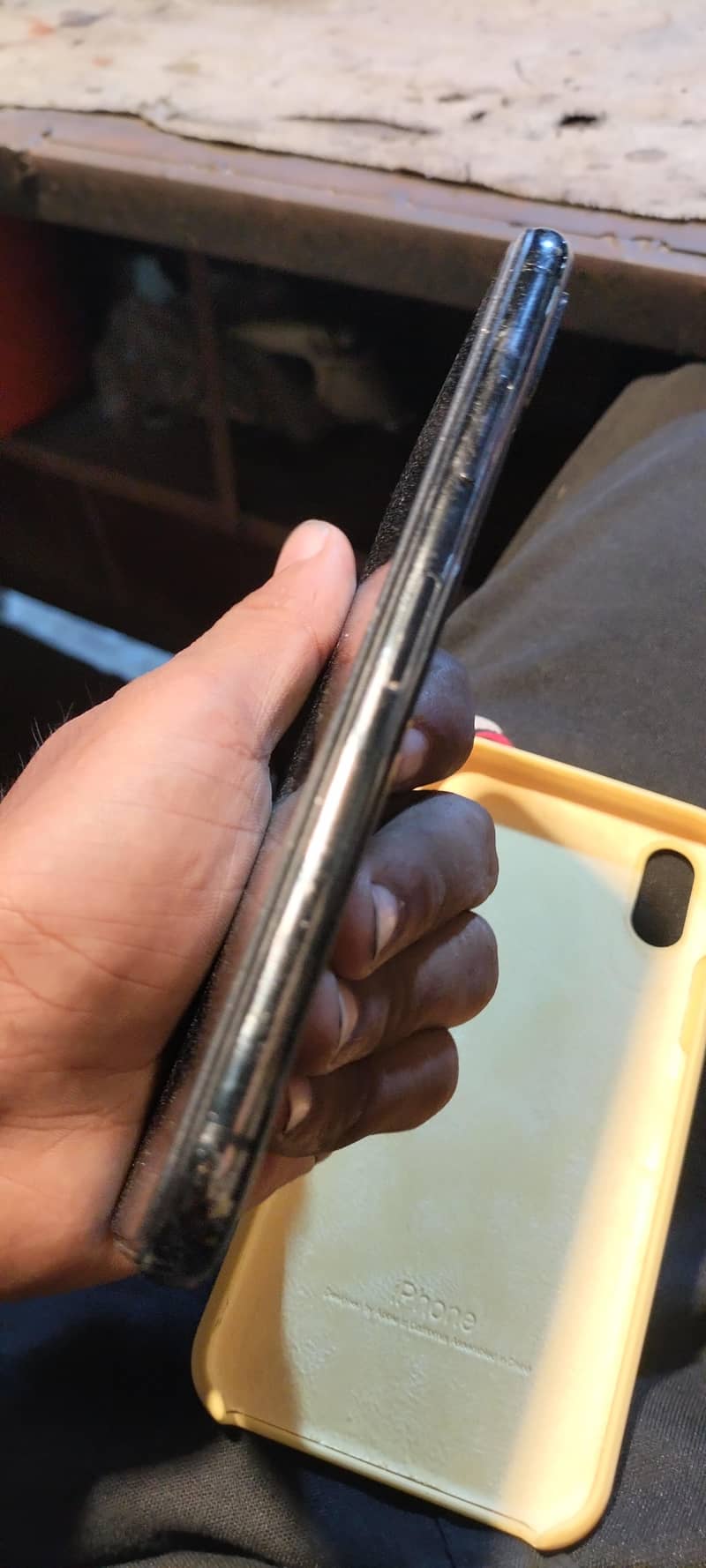 Apple iPhone X 3