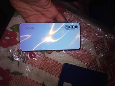 Vivo S1