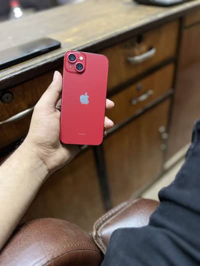 Apple iPhone 13