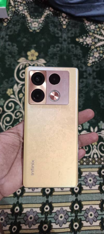 Infinix Note 40 Pro