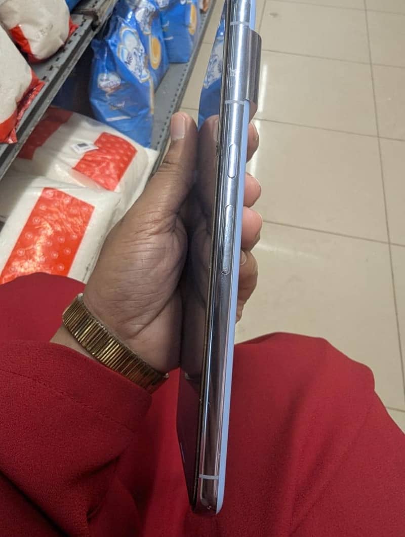 Google Pixel 8 Pro 3
