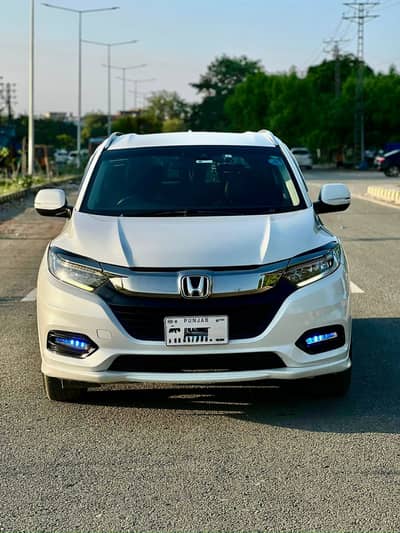 Honda Vezel Hybrid Z Honda Sensing 2019