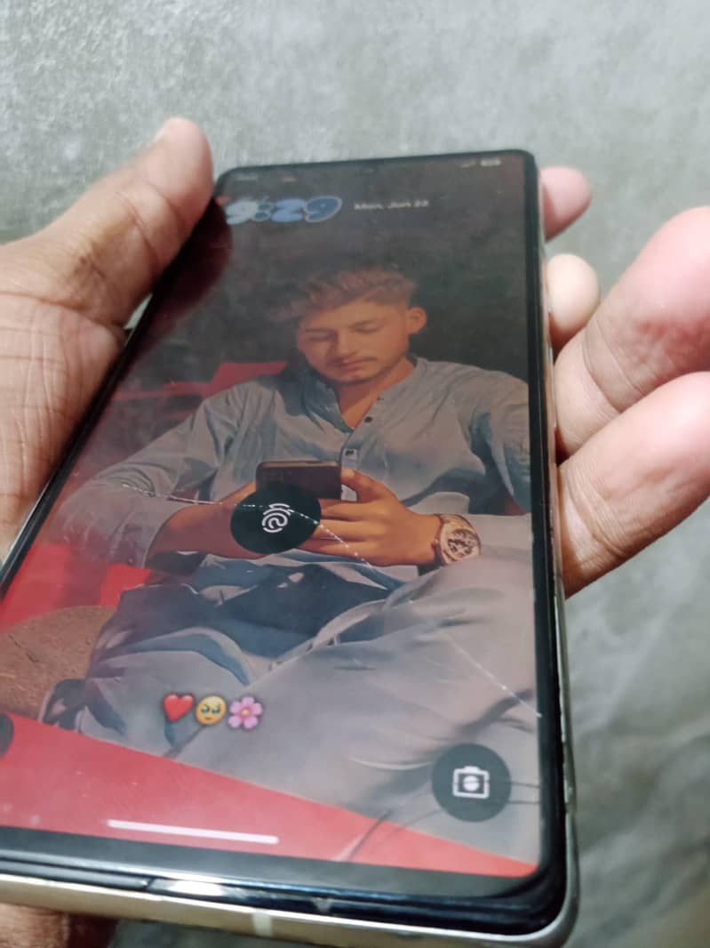 Google Pixel 7 5