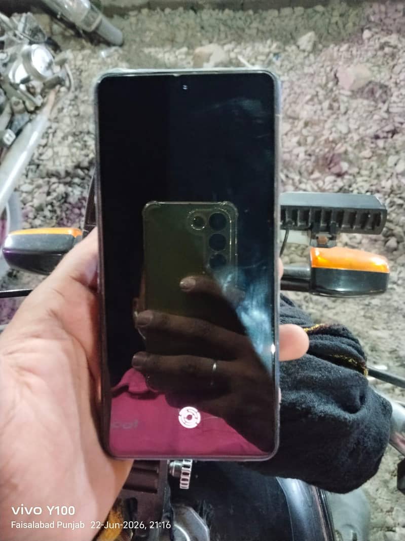 Tecno CAMON 20 Pro 0