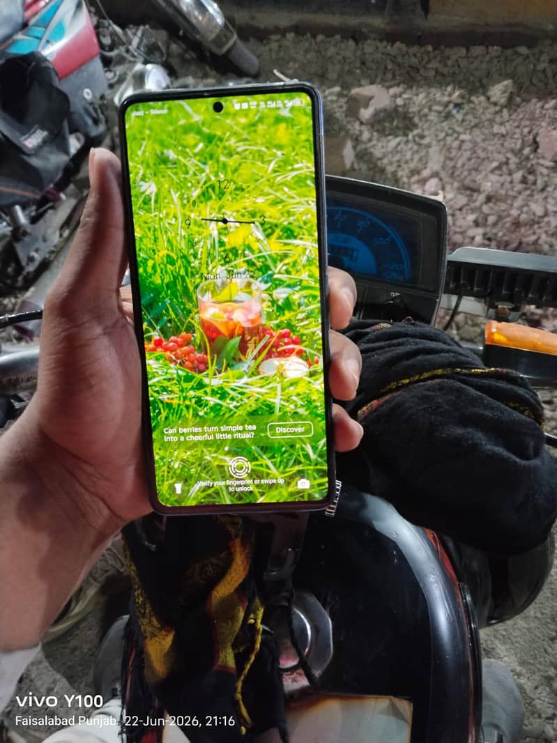Tecno CAMON 20 Pro 6