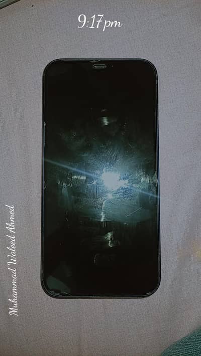 Apple iPhone 12