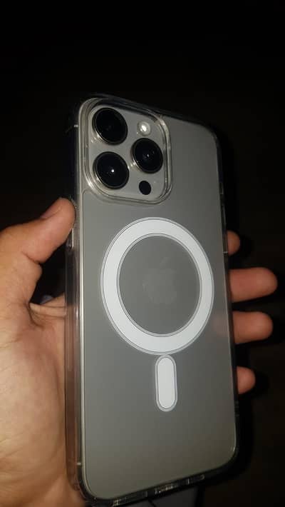 Apple iPhone 15 Pro Max Jv with box cable