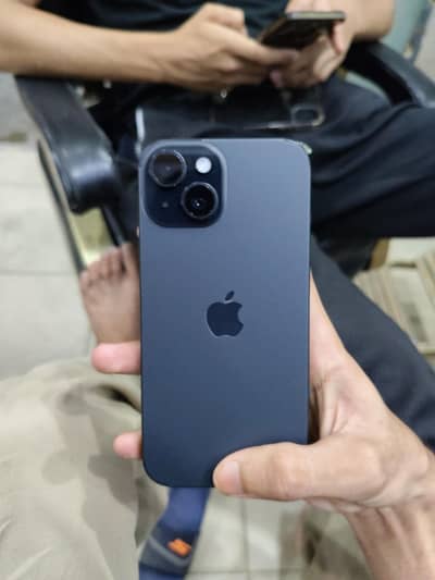 Apple iPhone 15