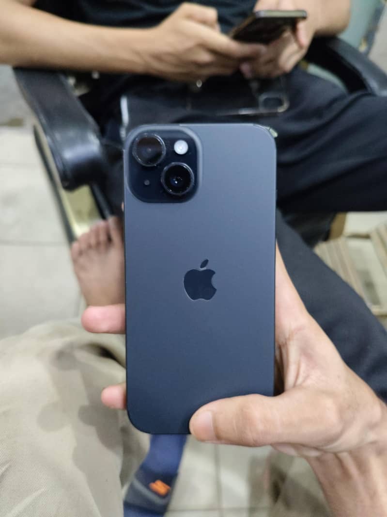 Apple iPhone 15 0