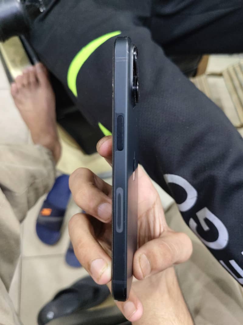 Apple iPhone 15 1