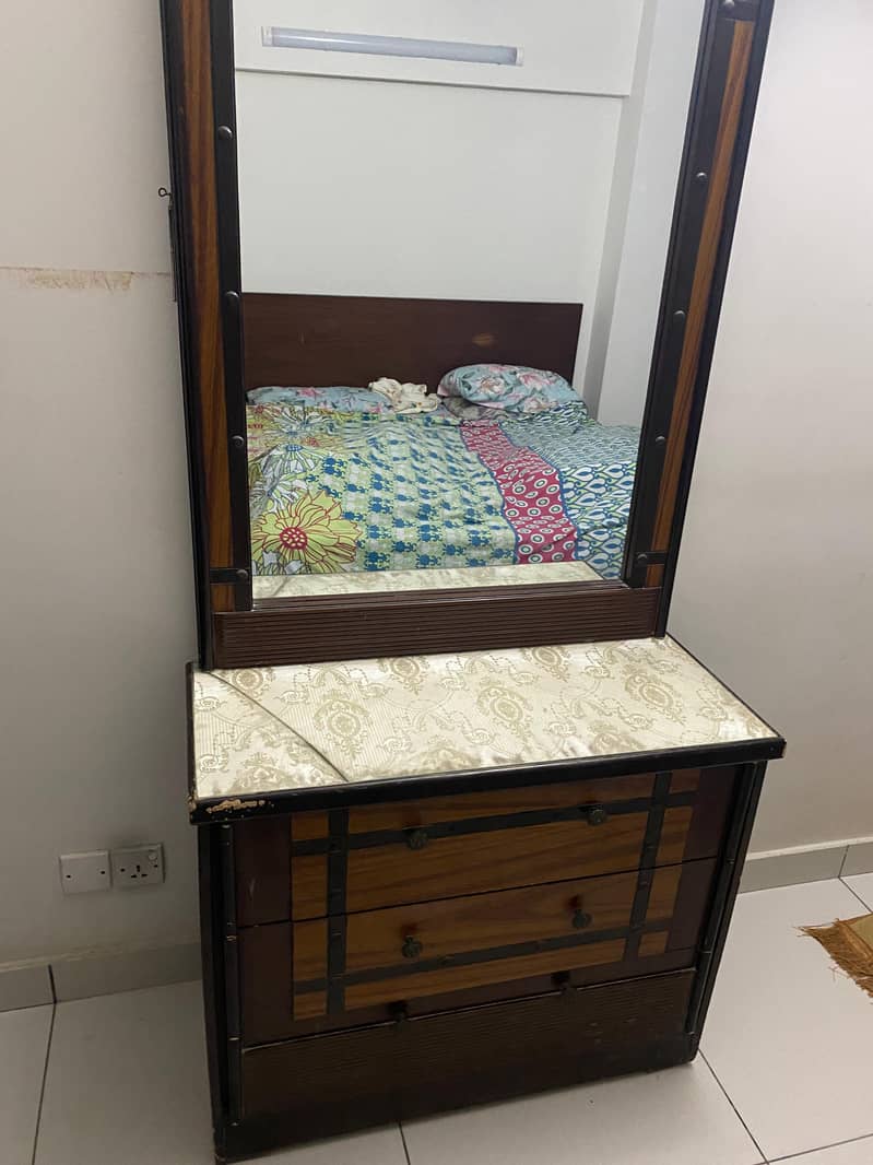 bedroom set 2