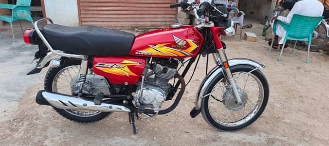 Honda CG 125.2021--05--07   model Karachi register