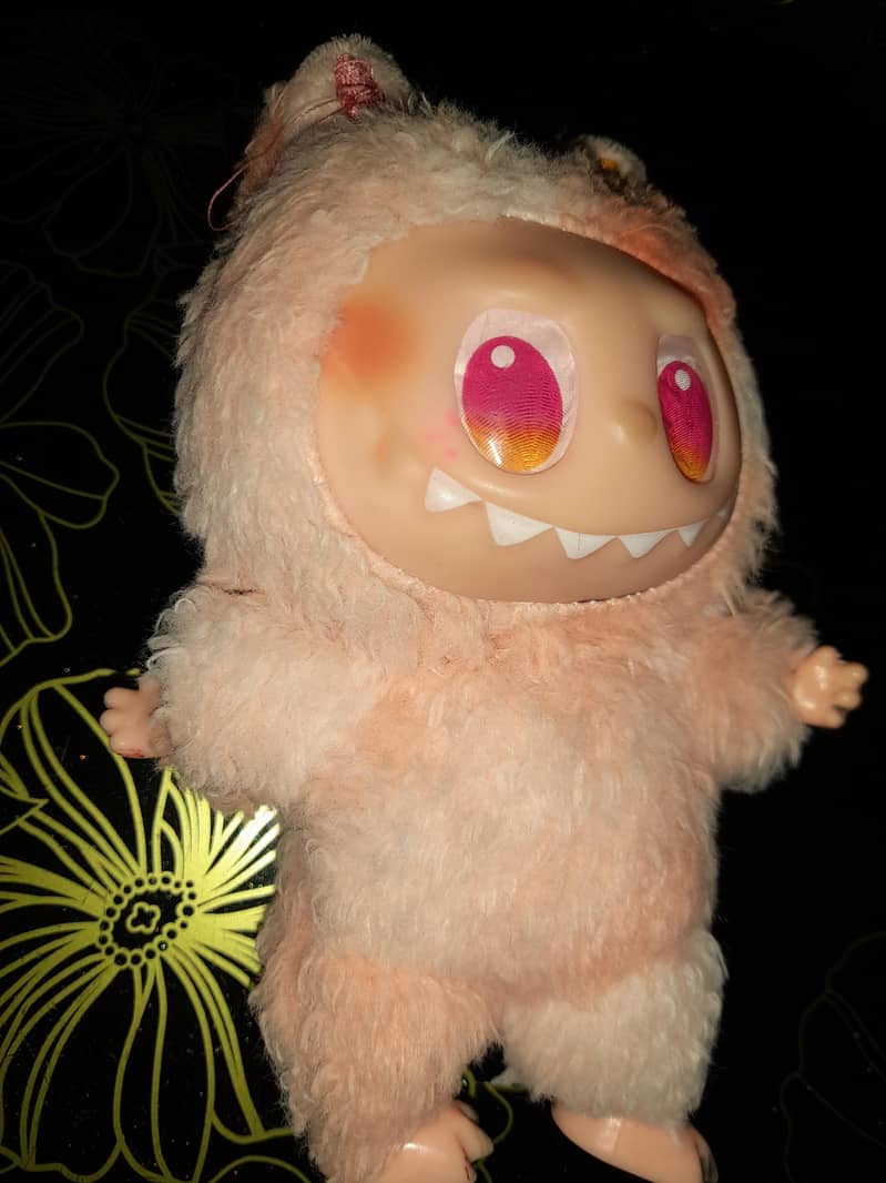 Labubu 0