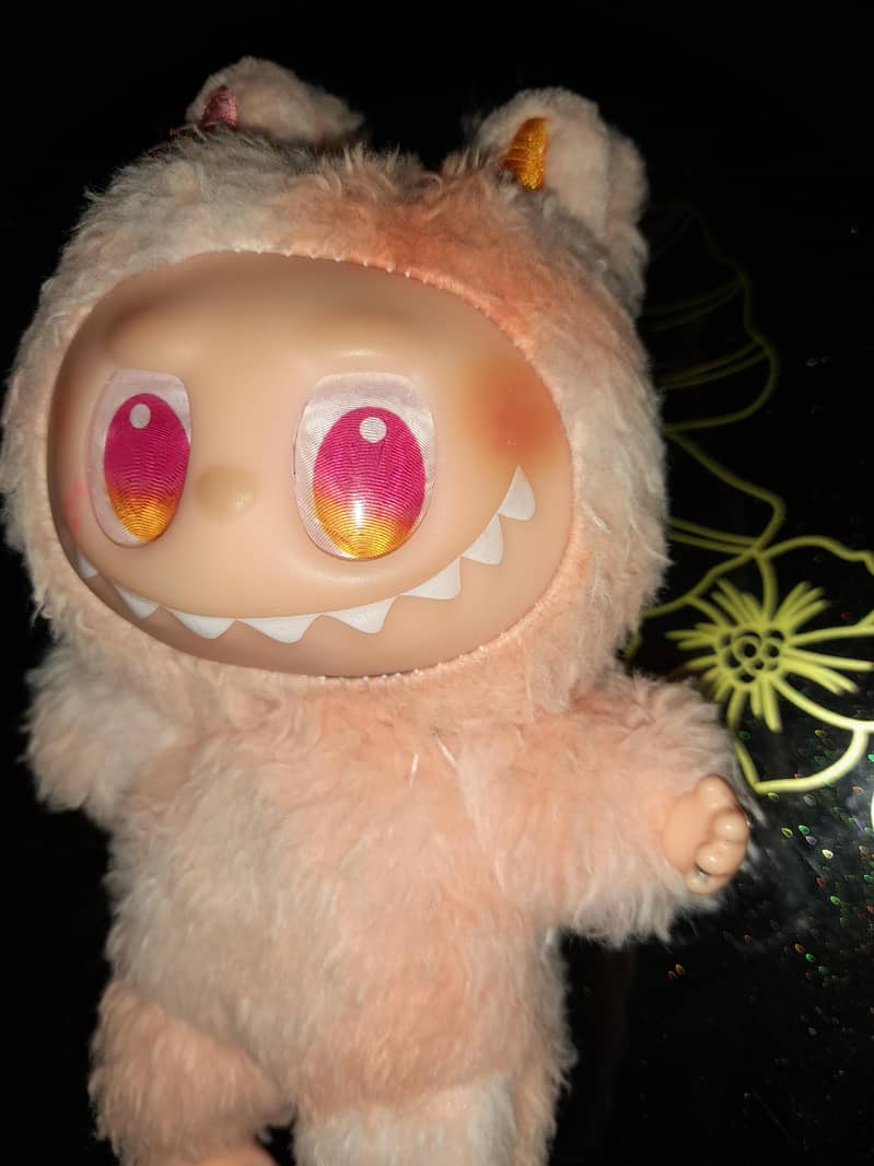 Labubu 4