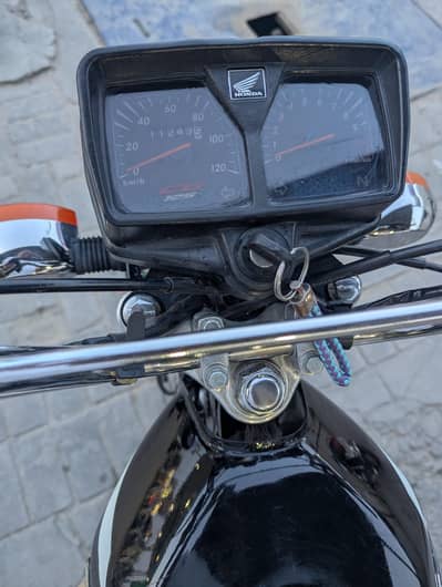 Honda CG125 2025 model - black color