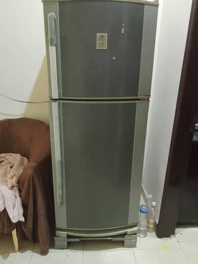 dawlance refrigerator