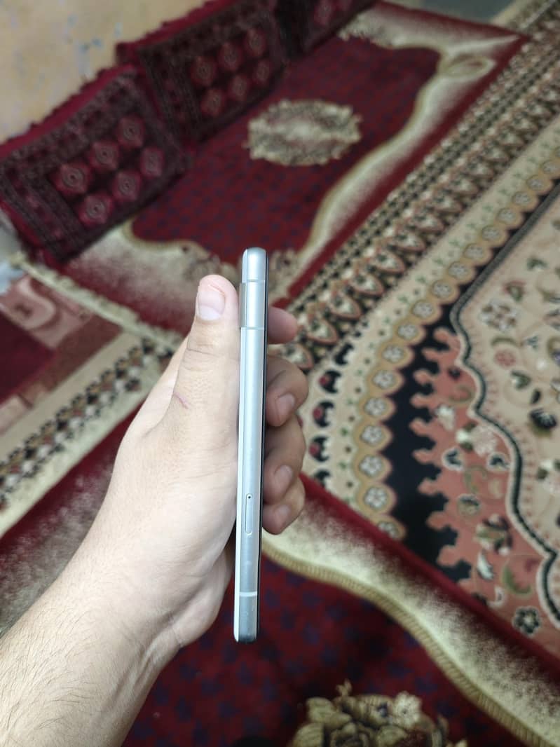 Google Pixel 7a 4