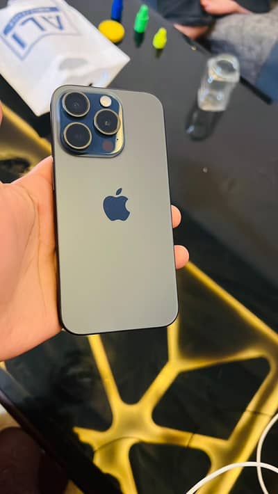 Apple iPhone 15 Pro
