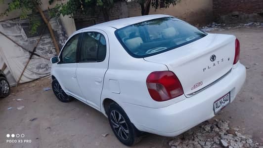 Toyota Platz 2001