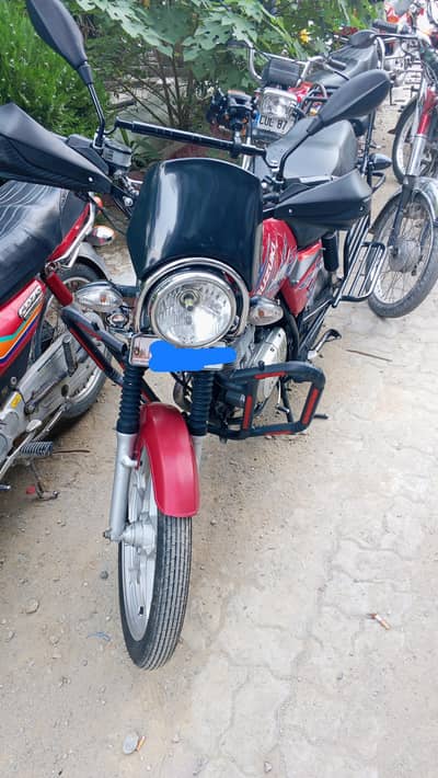 Suzuki Gs 150 SE