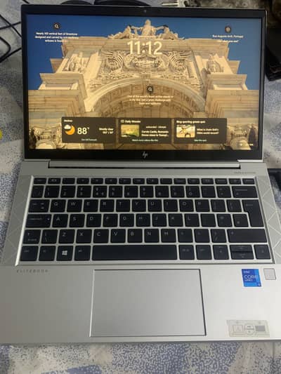 HP EliteBook 830 G8 ( i5 11th Gen )