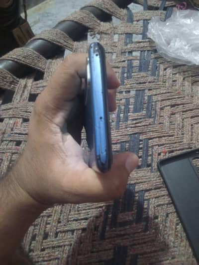Vivo Y31