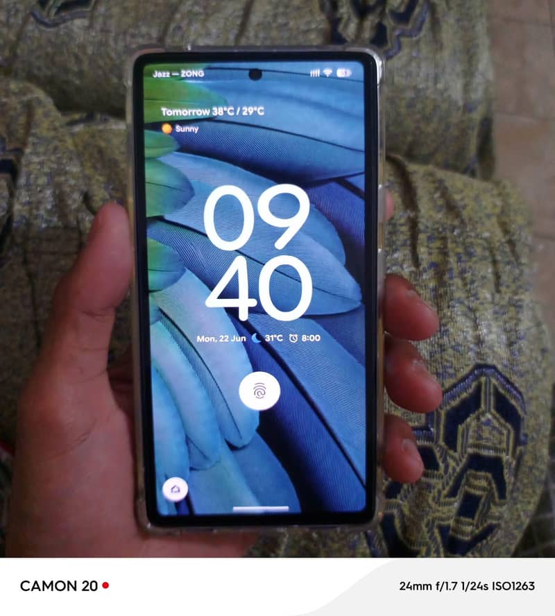 Google Pixel 7a 1