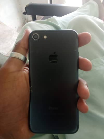iPhone 7
