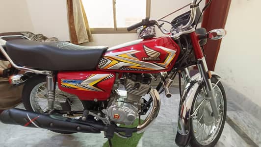 HONDA CG 125 (2025)
