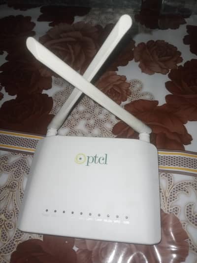 selling ptcl router ok condition