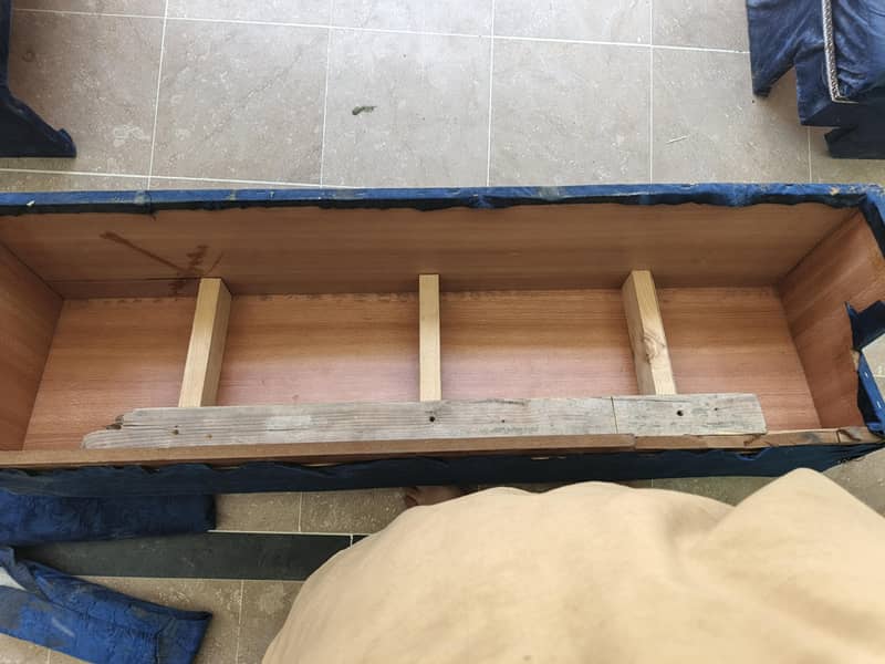 School shift bench 1