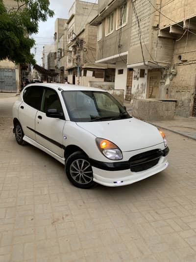 Toyota Duet 1999
