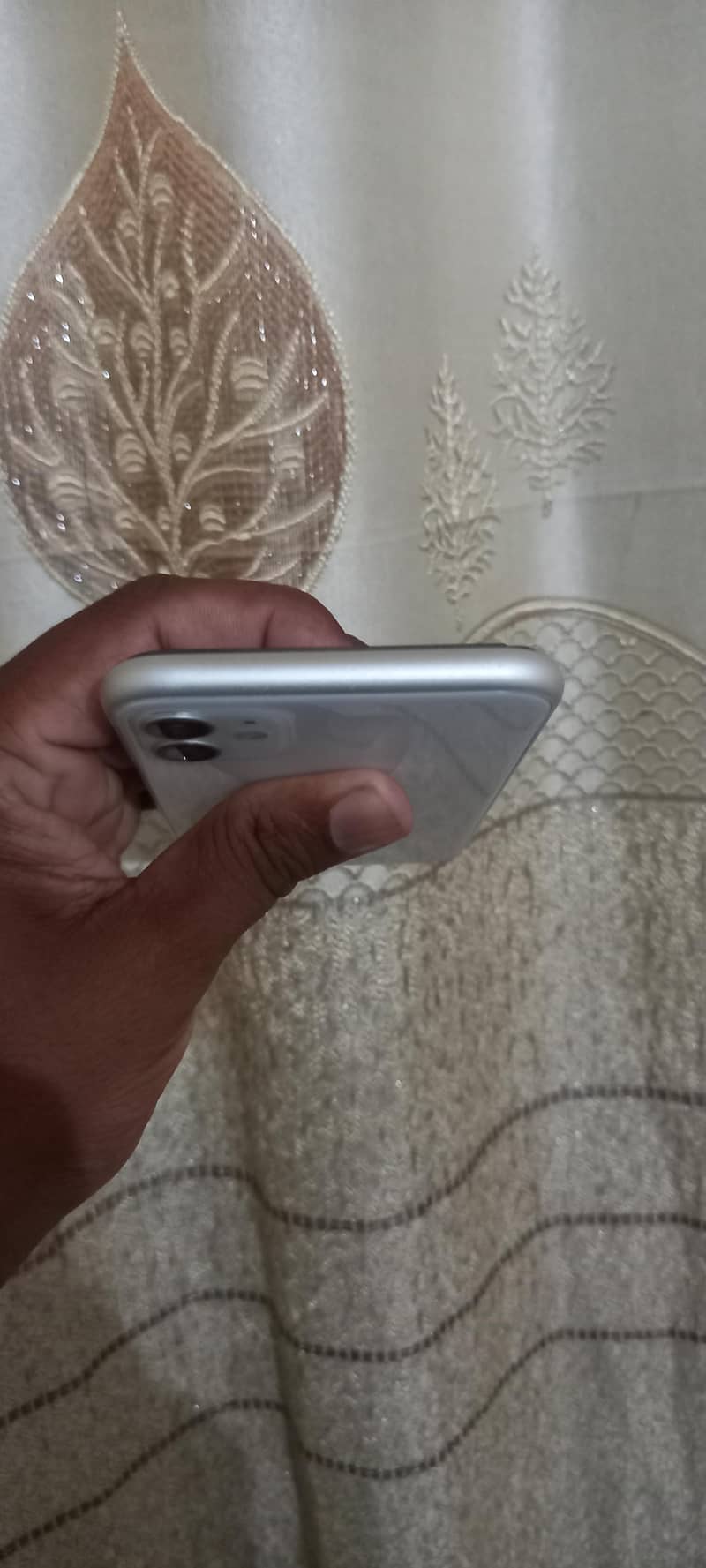 Apple iPhone 11 5