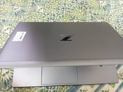 Hp Zbook firefly 14 G8 Moblie workstation