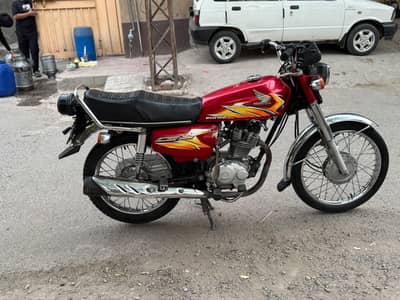 Honda CG 125 urgent sale
