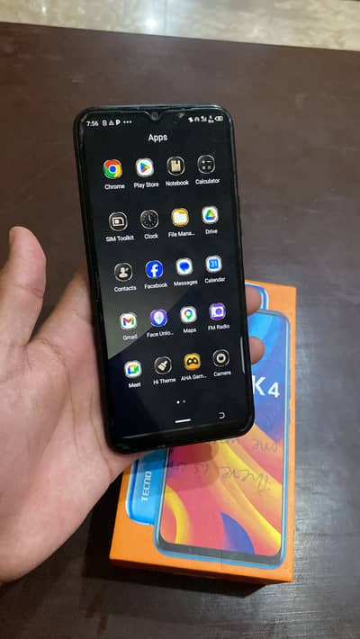 Tecno Spark 4