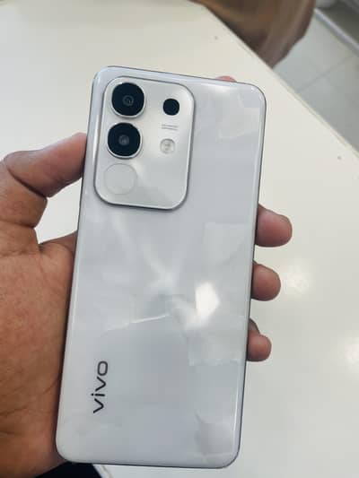 Vivo Y29