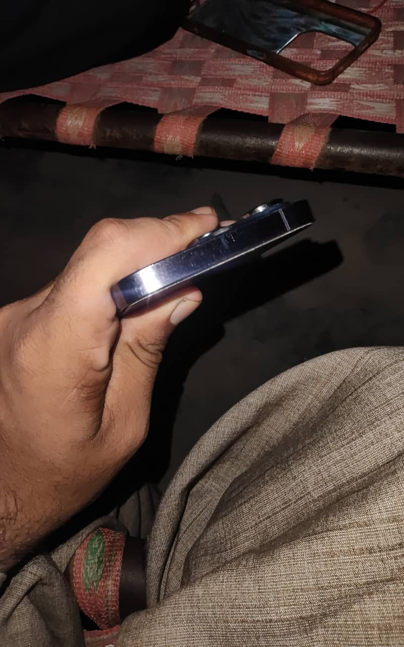 solid phone 5