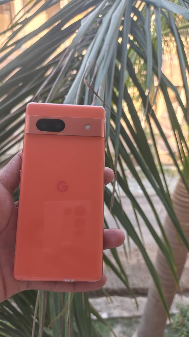 Google Pixel 7a 4