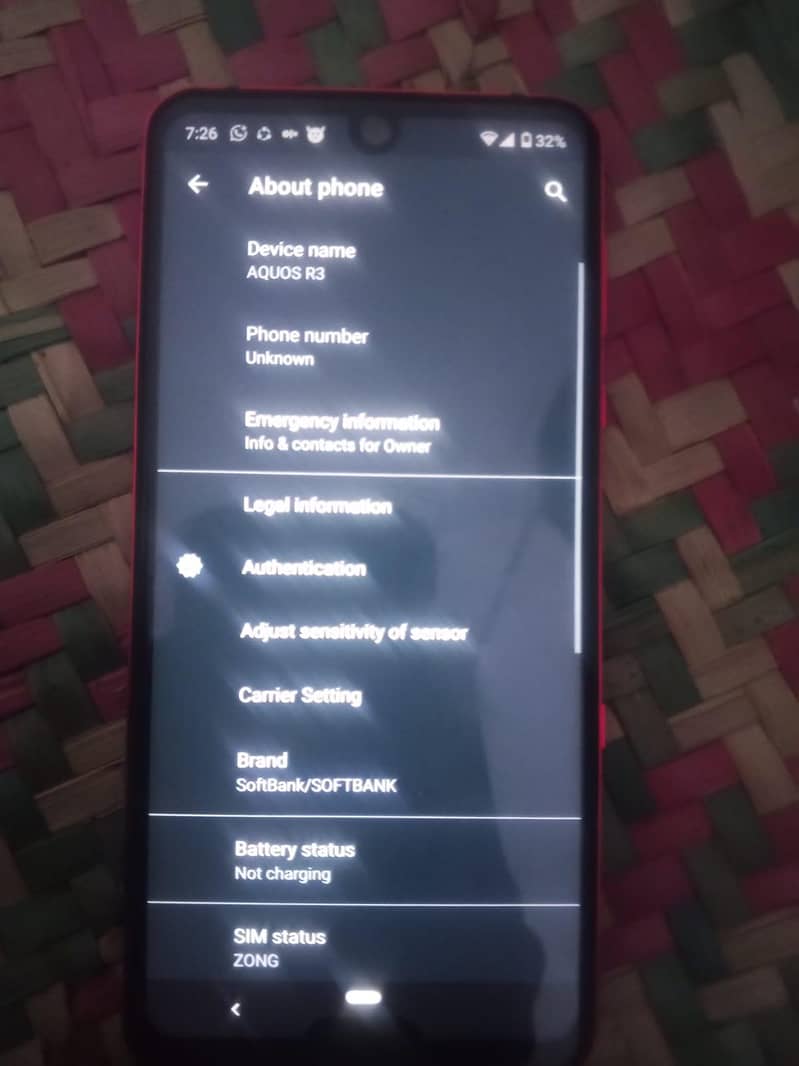 Sharp Aquos R3 7