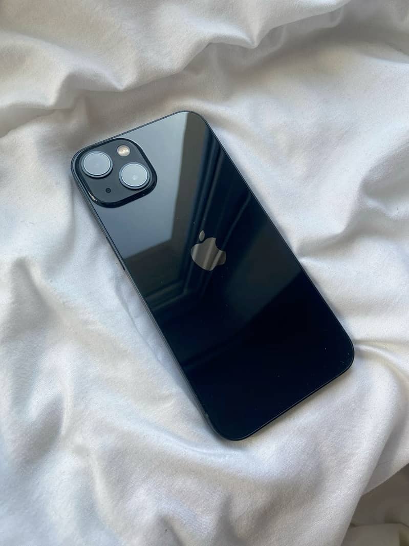 iPhone 13 1