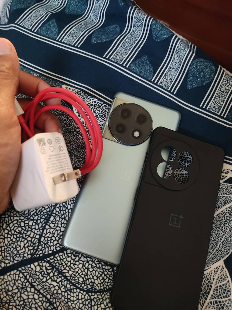 One Plus 11R 5