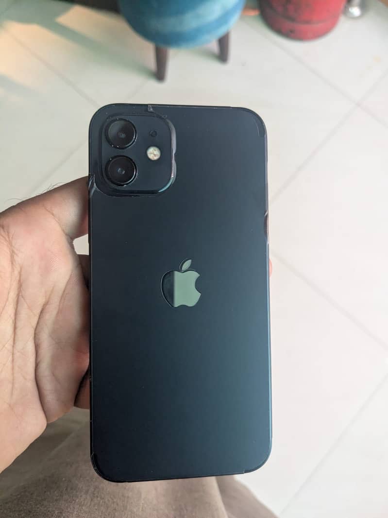 Apple iPhone 12 1