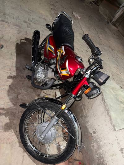 HONDA 125 all ok condition like new