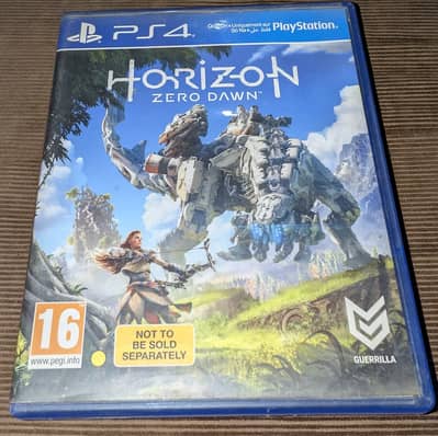 PS4 games Horizon Zero Dawn & Street Fighter V (playstation 4)