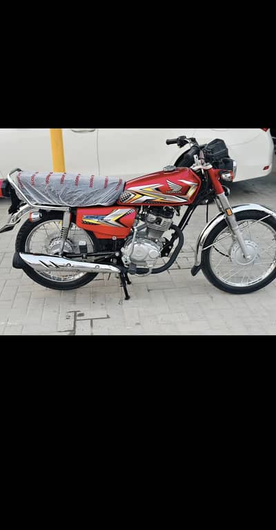 HONDA 125 for sale brand new with complete documents